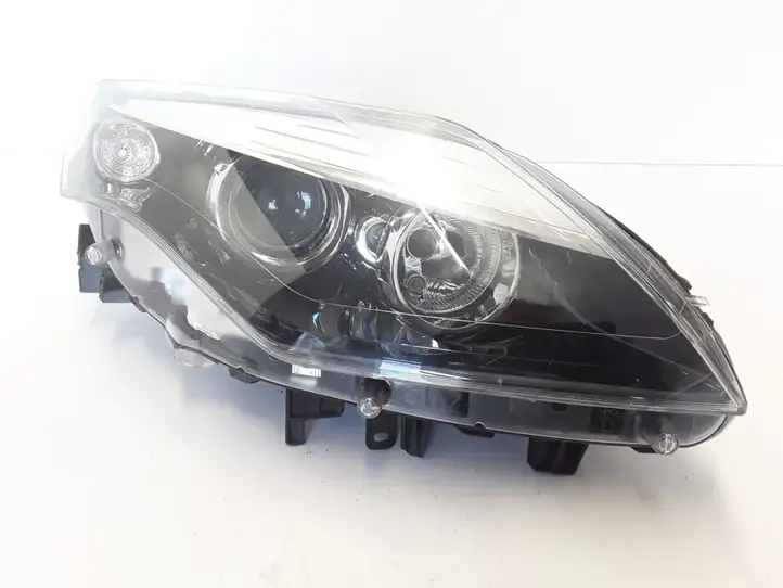Renault Laguna III (2007 - 2015) 260100247R Передняя фара — фото 1
