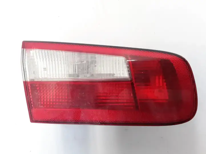 Renault Laguna II (2001 - 2005) 8200002475 Задний фонарь в крышке багажника — фото 1