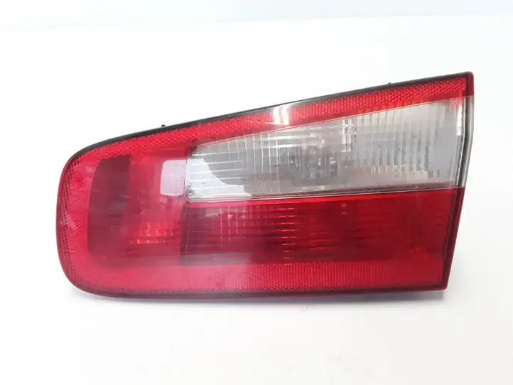 Renault Laguna II (2001 - 2005) 8200002476 Задний фонарь в крышке багажника — фото 3
