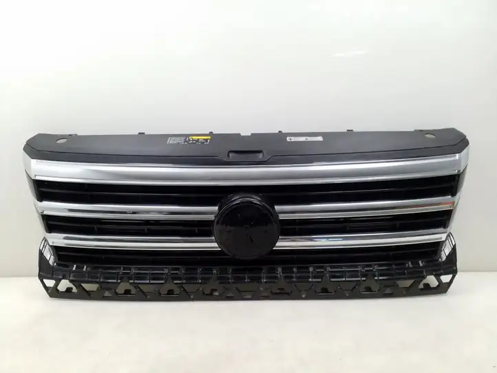 Volkswagen Crafter (2016 - ) 7C0853651A Передняя решетка — фото 1