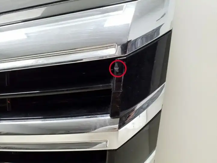 Volkswagen Crafter (2016 - ) 7C0853651A Передняя решетка — фото 3
