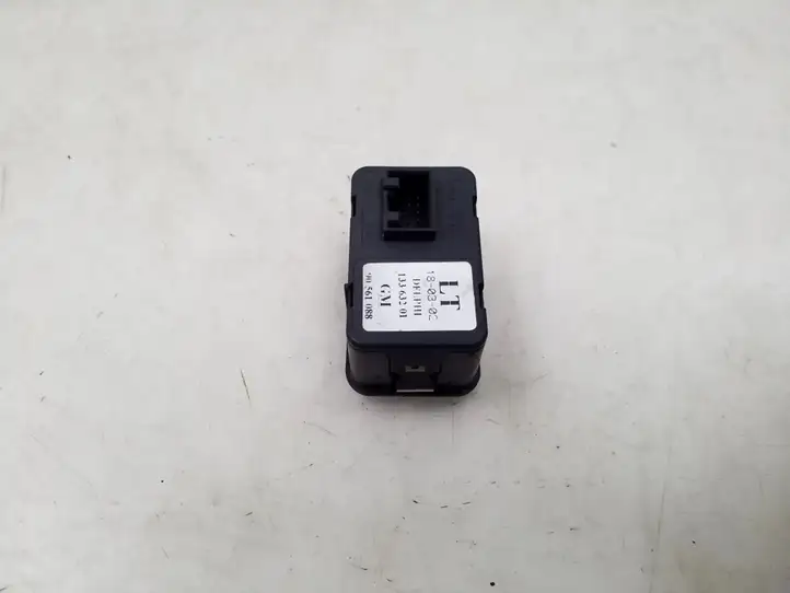 Opel Zafira A (1999 - 2003) 90561088 Блок кнопок стеклоподъемников — фото 5