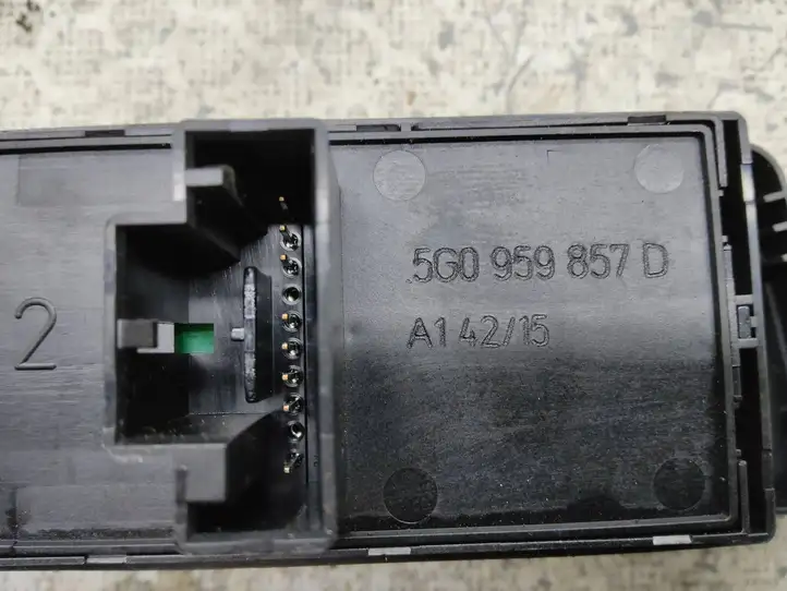 Volkswagen Golf VII (2013 - 2019) 5G0959857D Блок кнопок стеклоподъемников — фото 2