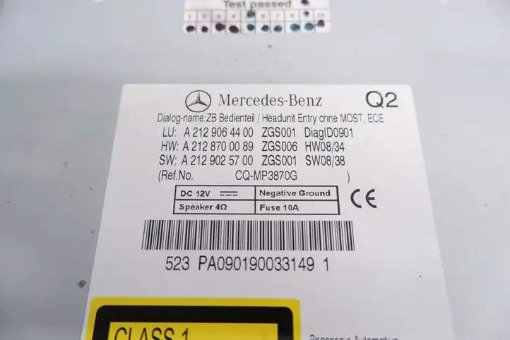 Mercedes-Benz E W212 (2009 - 2016) A2129064400 Магнитола / мультимедийная система — фото 2