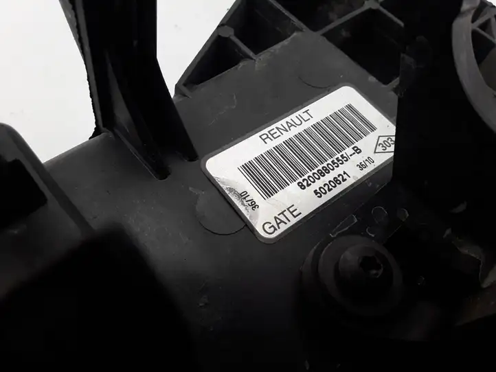 Dacia Duster (2010 - 2017) 8200880555 Дифузор радиатора — фото 2