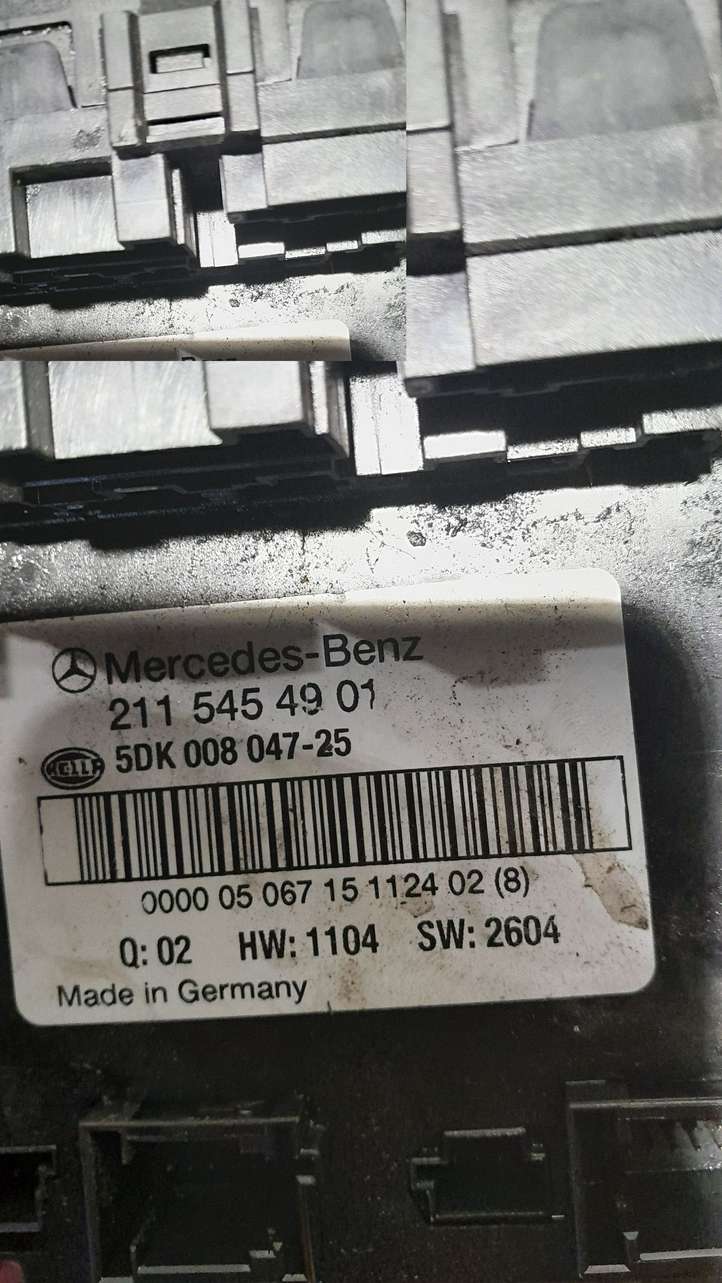 Mercedes-Benz E W211 (2002 - 2009)  2115454901 Крышка ящика предохранителей