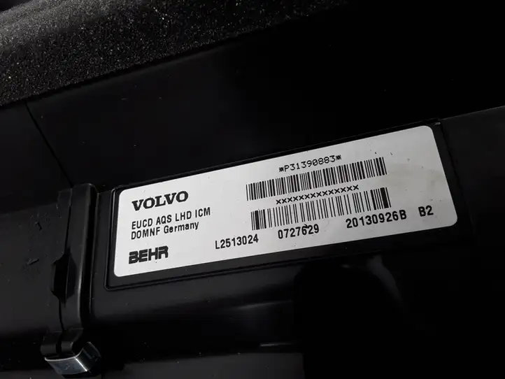 Volvo S60 (2013 - 2018) 31390883 Пластиковый корпус — фото 3
