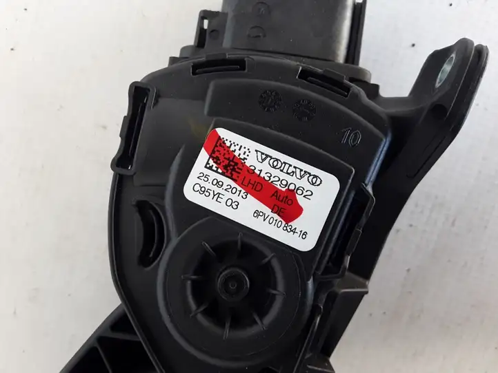 Volvo S60 (2013 - 2018) 31329062 Педаль акселератора — фото 3