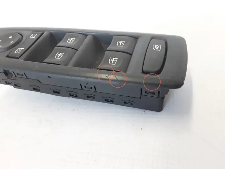 Renault Megane III (2009 - 2016) 809610007R Блок кнопок стеклоподъемников — фото 2