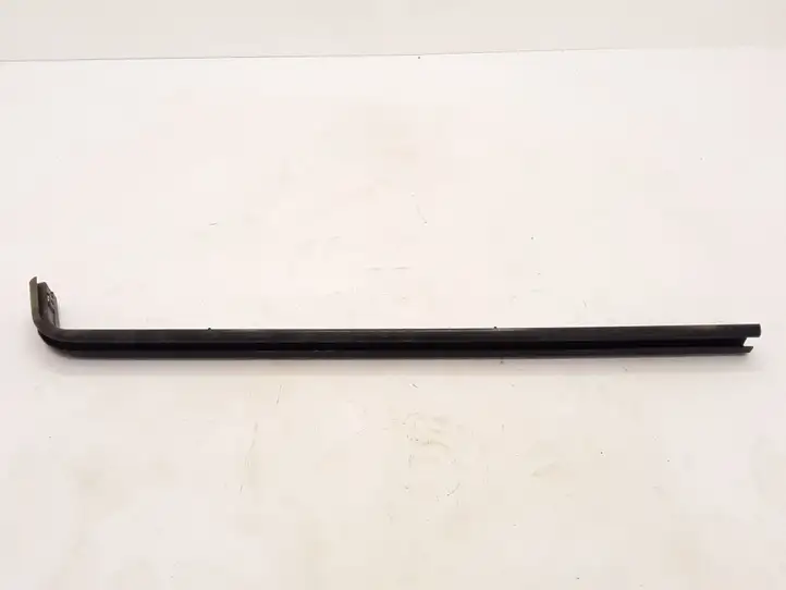 Nissan Primastar (2001 - 2014) 8200841767 Средняя направляющая ролика раздвижной двери — фото 3