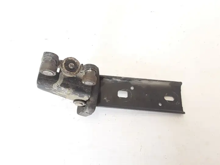 Nissan Primastar (2001 - 2014) 7700312372 Средняя направляющая ролика раздвижной двери — фото 3