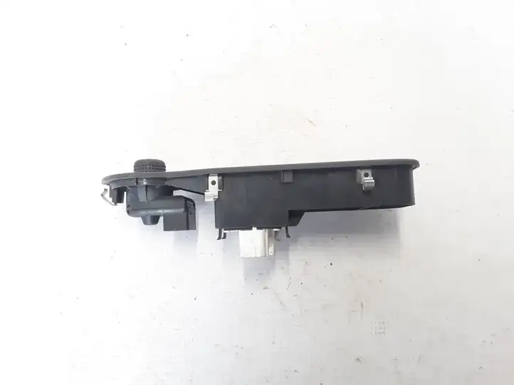 Renault Modus (2007 - 2012) 8200277630 Кнопка стеклоподъемников — фото 2