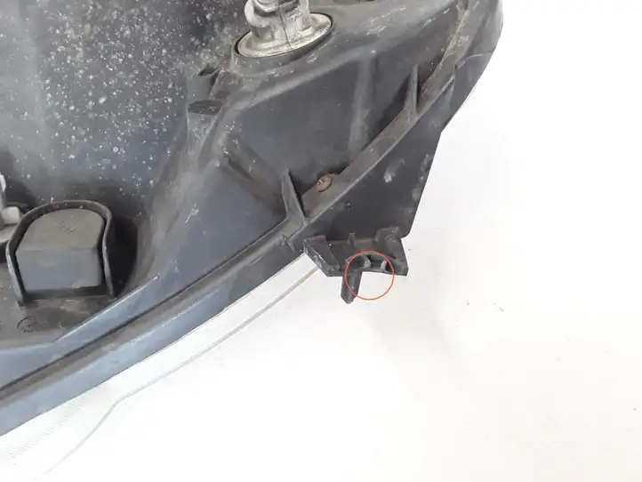 Renault Kangoo II (2008 - 2014) 260106220R Передняя фара — фото 2