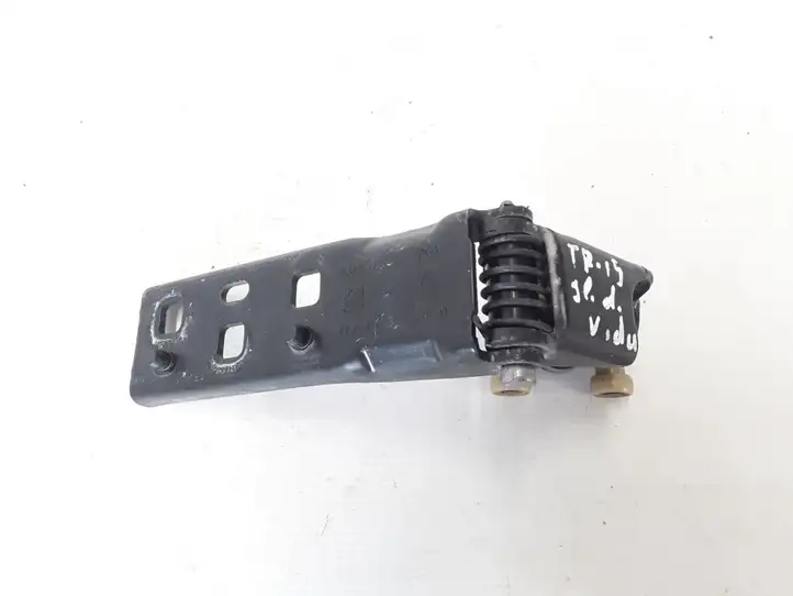 Opel Vivaro (2014 - 2018) 777645238R Средняя направляющая ролика раздвижной двери — фото 1