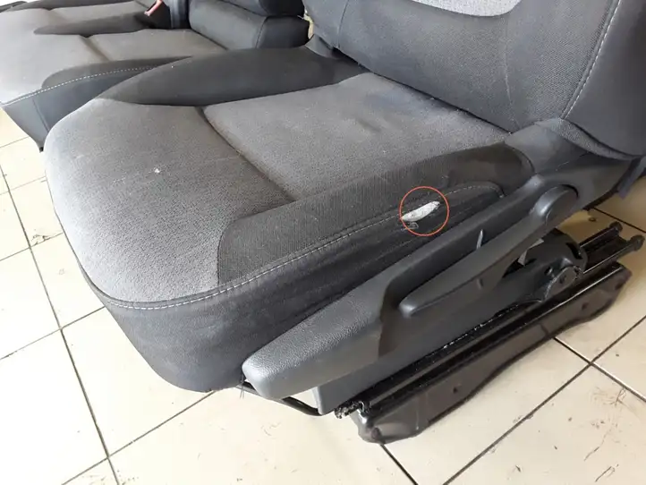 Opel Vivaro (2014 - 2018) Комплект салона — фото 4