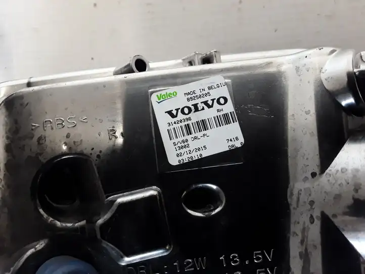 Volvo V60 (2013 - 2018) 31420396 Дневные ходовые огни (LED) — фото 3