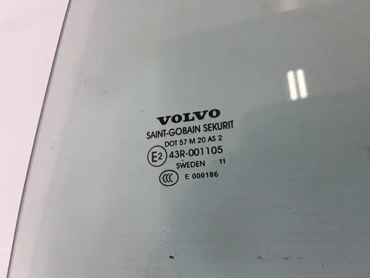 Volvo V50 (2008 - 2012) 30674294 Стекло задней двери — фото 2