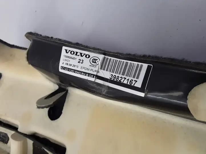 Volvo V60 (2013 - 2018) 39827167 Передний коврик салона — фото 3