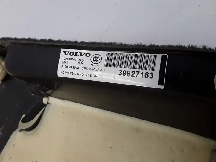 Volvo V60 (2013 - 2018) 39827163 Передний коврик салона — фото 3
