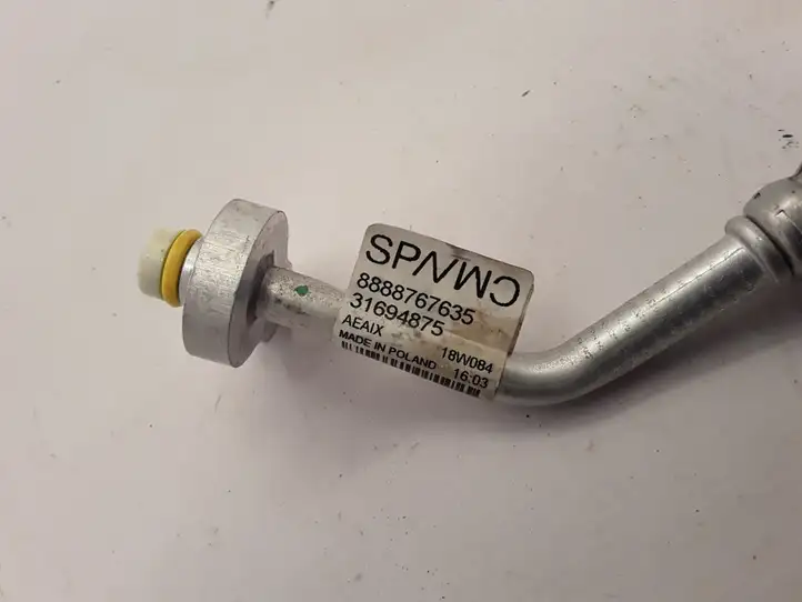 Volvo XC40 (2017 - ) 31694875 Трубки и шланги кондиционера — фото 3
