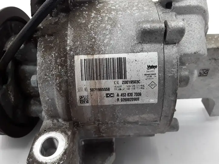 Renault Twingo III (2014 - ) 926002090R Компрессор (насос) кондиционера воздуха — фото 2