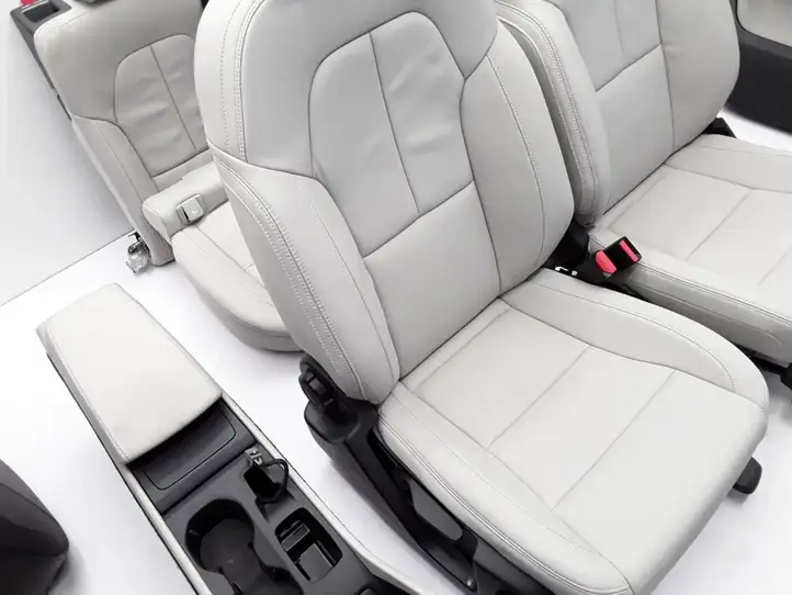 Volvo XC40 (2017 - ) Комплект салона — фото 7