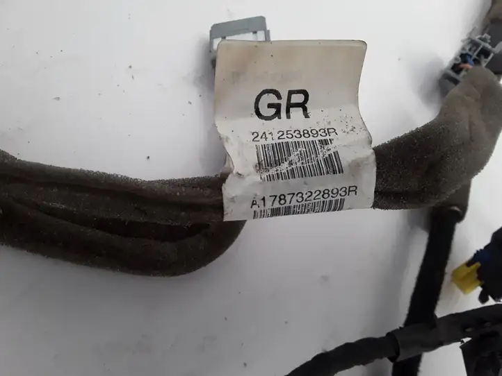 Renault Latitude (L70) (2010 - 2014) 241253893R Прочая электропроводка — фото 3