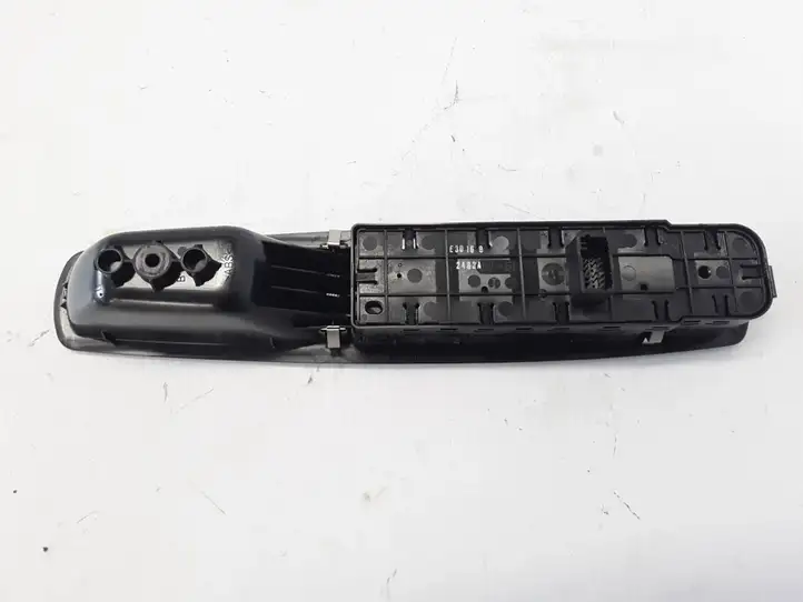 Renault Megane III (2009 - 2016) 809610016R Блок кнопок стеклоподъемников — фото 2