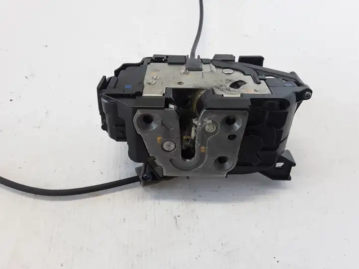 Renault Scenic III - Grand scenic III (2009 - 2016) 825030005R Замок задней двери — фото 2