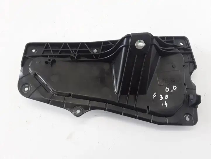BMW 3 F30 F35 F31 (2012 - 2018) 7232822 Жабо стеклоочистителей — фото 1