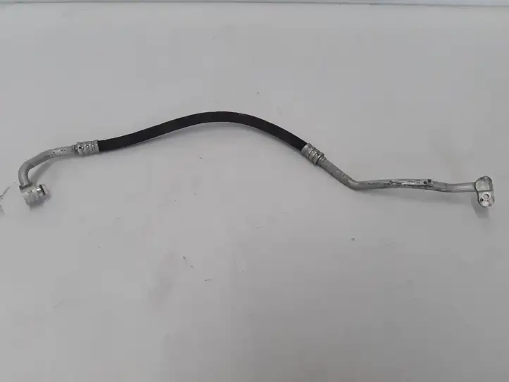 BMW 3 F30 F35 F31 (2012 - 2018) 9212082 Трубки и шланги кондиционера — фото 1