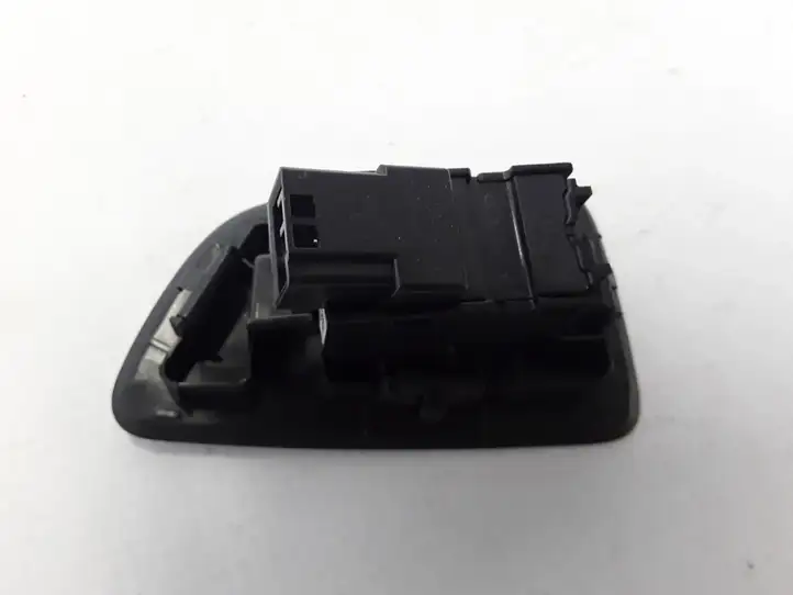 Volvo S90, V90 (2016 - 2020) 31376458 Кнопка стеклоподъемников — фото 3