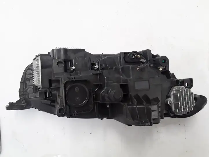 Volvo XC90 (2014 - 2019) 31446536 Передняя фара — фото 3