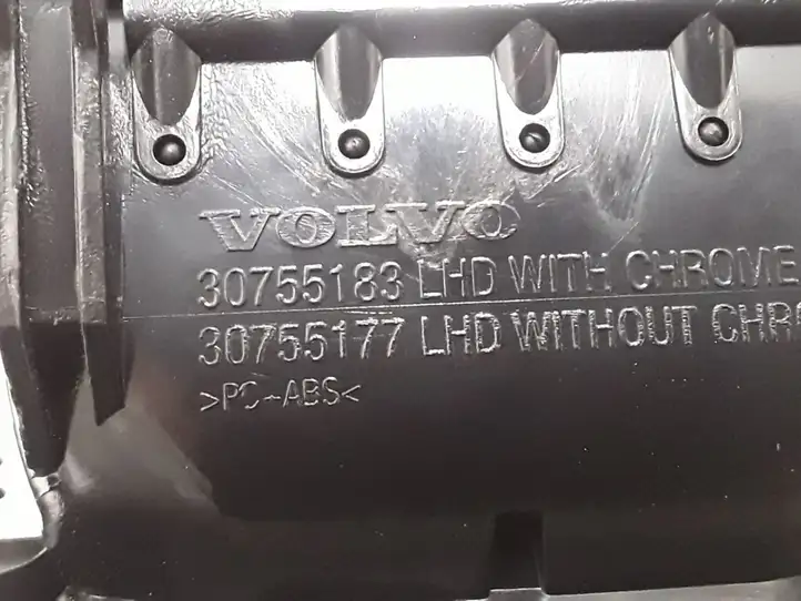 Volvo XC70 (2013 - 2016) 30755183 Боковой воздушный дефлектор — фото 4
