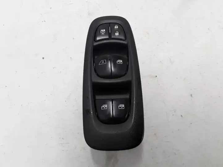 Renault Kadjar (2015 - 2018) 254010747R Кнопка стеклоподъемников — фото 1