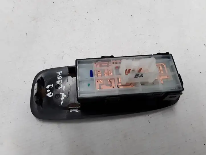 Renault Kadjar (2015 - 2018) 809616626R Кнопка стеклоподъемников — фото 4
