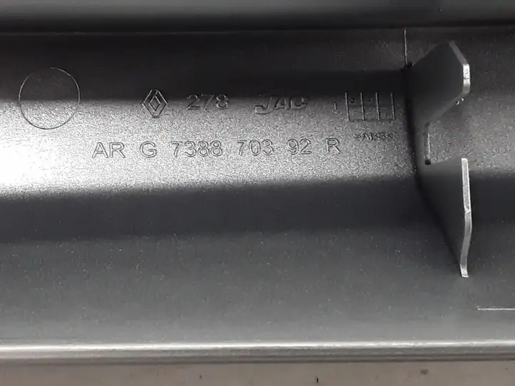 Renault Scenic III - Grand scenic III (2009 - 2016) 738870392R Крышка рейлинга — фото 3
