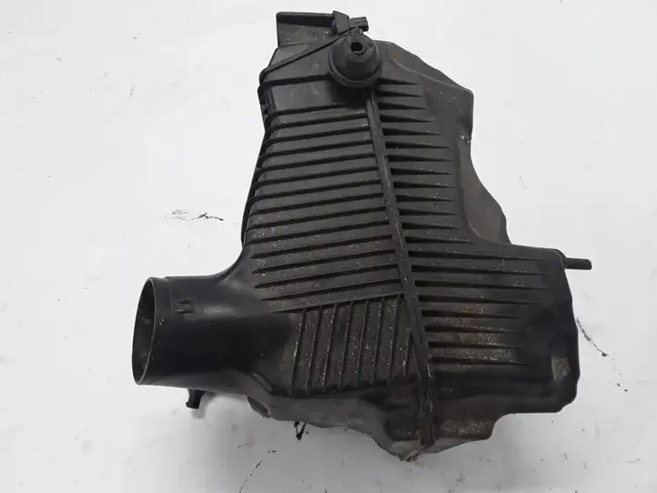 Renault Scenic II - Grand scenic II (2003 - 2006) 8200176558 Корпус воздушного фильтра — фото 4