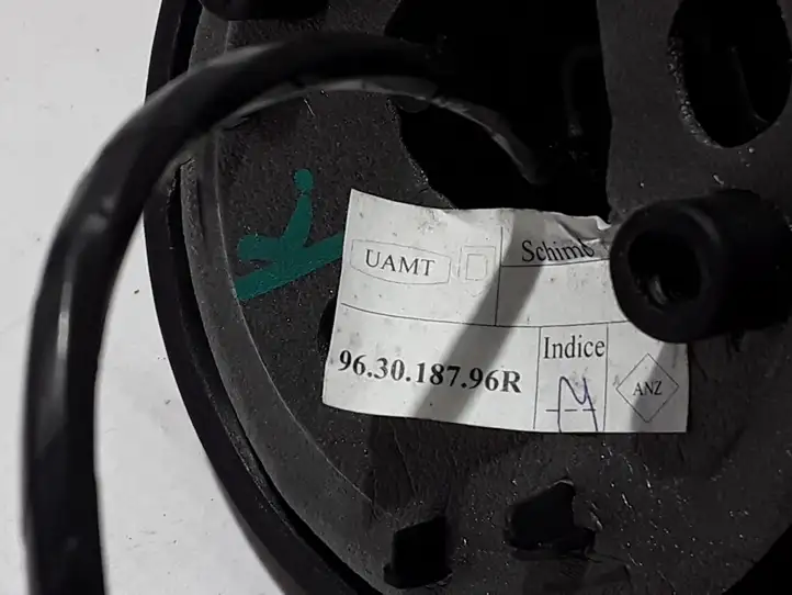 Dacia Duster (2010 - 2017) 963018796R Боковое зеркало с электроприводом — фото 5