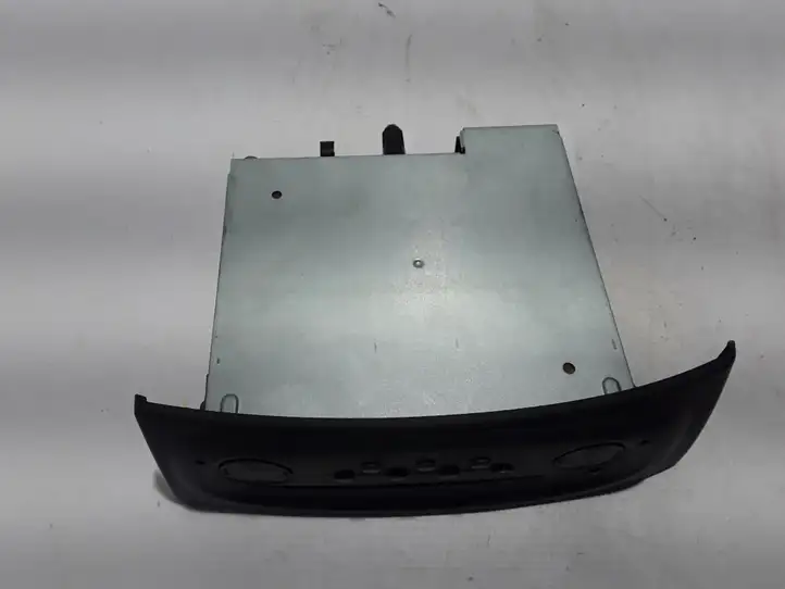 Renault Scenic I (1996 - 2003) 7700434425 Магнитола / мультимедийная система — фото 4