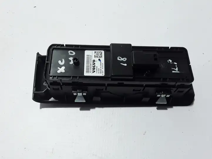 Volvo XC40 (2017 - ) 31456056 Кнопка стеклоподъемников — фото 3