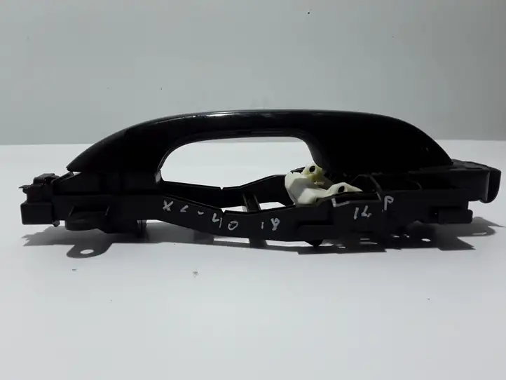 Volvo XC40 (2017 - ) Наружная ручка двери — фото 2