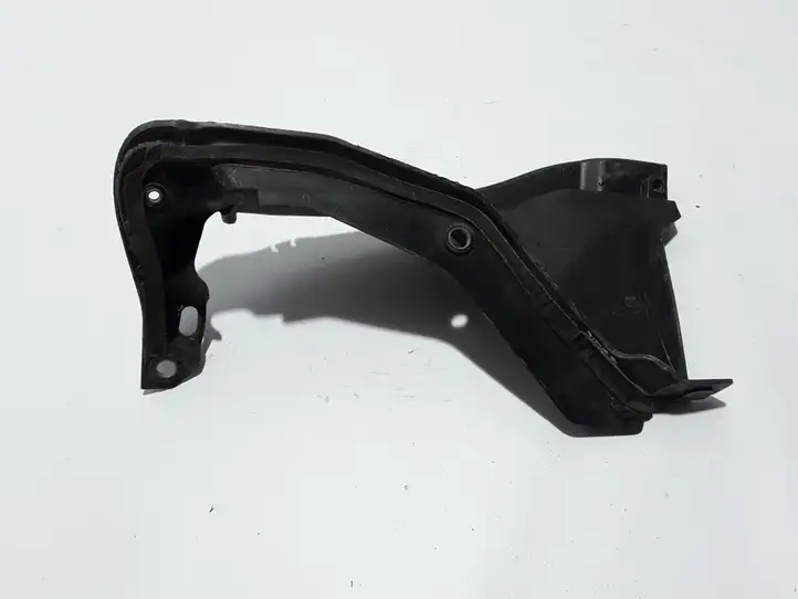Renault Captur (2013 - 2020) 668624075R Жабо стеклоочистителей — фото 1