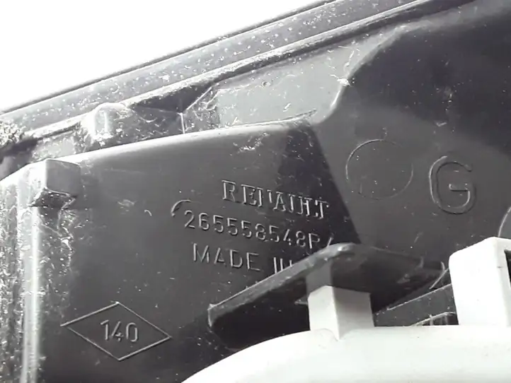Renault Captur (2013 - 2020) 265558548R Задний фонарь в кузове — фото 4