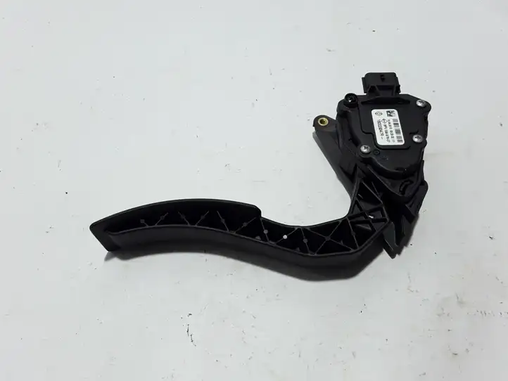 Renault Captur (2013 - 2020) 180029347R Педаль акселератора — фото 1