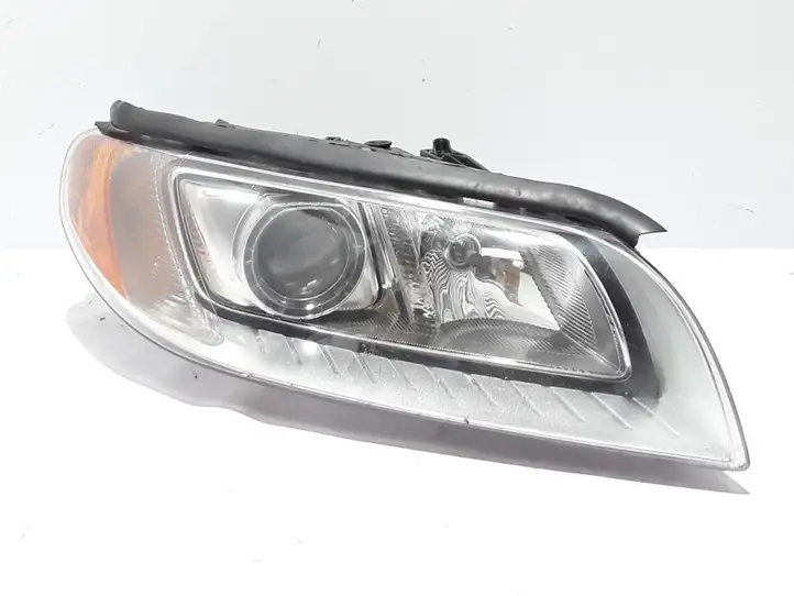 Volvo XC70 (2007 - 2013) 31214169 Передняя фара — фото 1