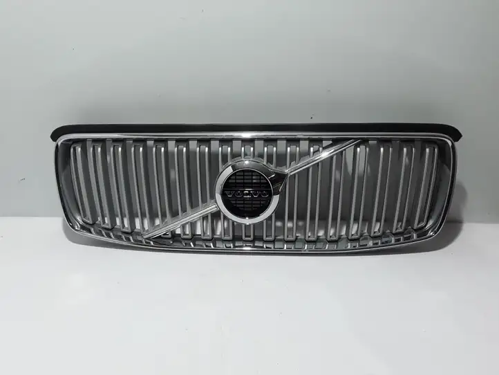 Volvo XC90 (2014 - 2019) 31383933 Передняя решетка — фото 1