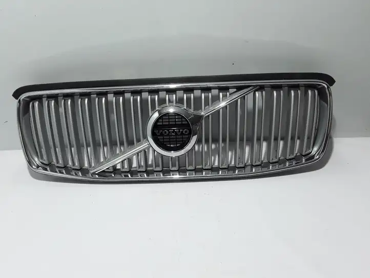 Volvo XC90 (2014 - 2019) 31425932 Передняя решетка — фото 1