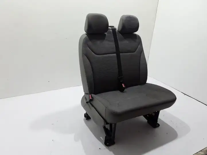 Renault Trafic II (X83) (2002 - 2014) Переднее сиденье водителя — фото 1