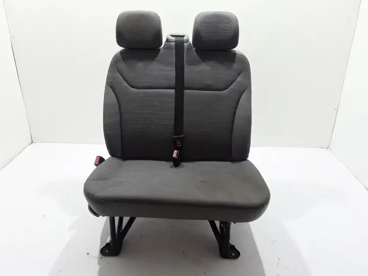 Renault Trafic II (X83) (2002 - 2014) Переднее сиденье водителя — фото 3